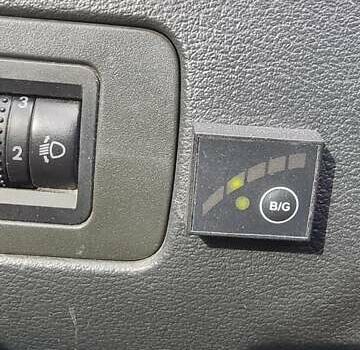 Красный Шкода Октавия, объемом двигателя 1.6 л и пробегом 221 тыс. км за 6450 $, фото 13 на Automoto.ua