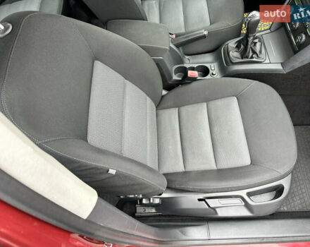 Червоний Шкода Октавія, об'ємом двигуна 1.6 л та пробігом 211 тис. км за 7999 $, фото 71 на Automoto.ua