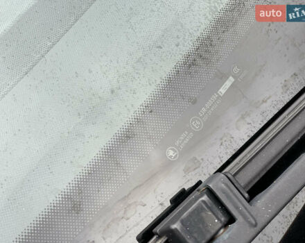 Червоний Шкода Октавія, об'ємом двигуна 1.6 л та пробігом 211 тис. км за 7999 $, фото 7 на Automoto.ua