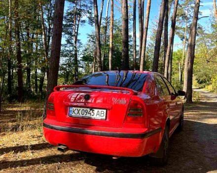 Красный Шкода Октавия, объемом двигателя 1.8 л и пробегом 240 тыс. км за 7100 $, фото 2 на Automoto.ua