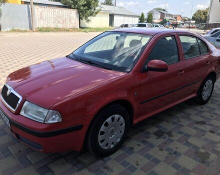 Красный Шкода Октавия, объемом двигателя 1.6 л и пробегом 234 тыс. км за 5300 $, фото 4 на Automoto.ua