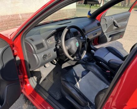 Красный Шкода Октавия, объемом двигателя 1.8 л и пробегом 159 тыс. км за 5990 $, фото 6 на Automoto.ua