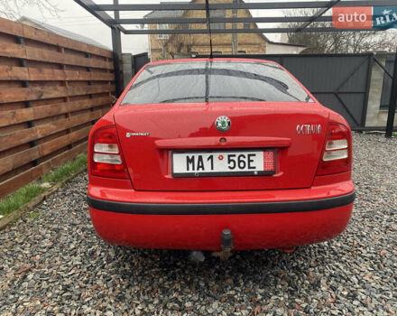 Красный Шкода Октавия, объемом двигателя 1.6 л и пробегом 168 тыс. км за 6200 $, фото 4 на Automoto.ua