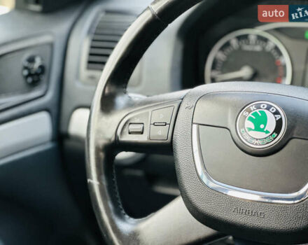 Красный Шкода Октавия, объемом двигателя 1.4 л и пробегом 168 тыс. км за 8400 $, фото 26 на Automoto.ua