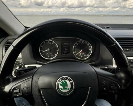 Шкода Октавия 2009 в Одессе на Automoto.ua Красный Шкода Октавия, объемом двигателя 1.4 л и пробегом 192 тыс. км за 8700 $, фото 8 на Automoto.ua