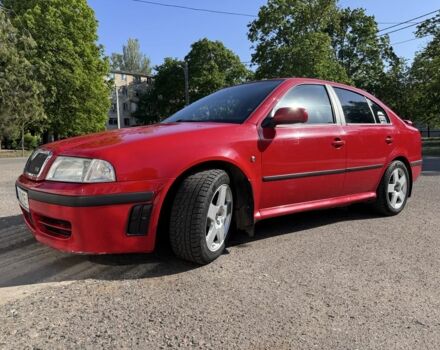 Красный Шкода Октавия, объемом двигателя 1.8 л и пробегом 159 тыс. км за 5990 $, фото 3 на Automoto.ua