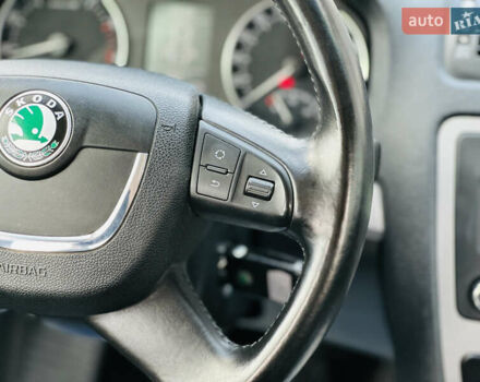 Красный Шкода Октавия, объемом двигателя 1.4 л и пробегом 168 тыс. км за 8400 $, фото 25 на Automoto.ua