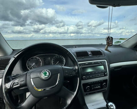 Шкода Октавия 2009 в Одессе на Automoto.ua Красный Шкода Октавия, объемом двигателя 1.4 л и пробегом 192 тыс. км за 8700 $, фото 18 на Automoto.ua