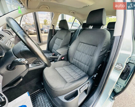 Красный Шкода Октавия, объемом двигателя 1.4 л и пробегом 168 тыс. км за 8400 $, фото 37 на Automoto.ua