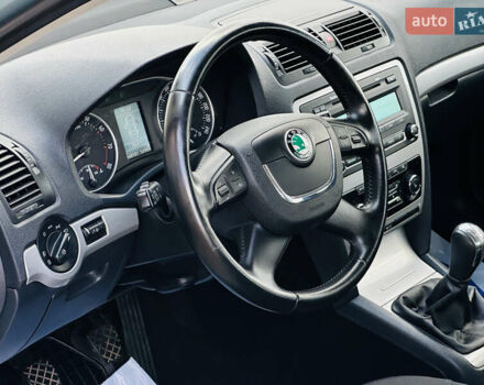 Красный Шкода Октавия, объемом двигателя 1.4 л и пробегом 168 тыс. км за 8400 $, фото 38 на Automoto.ua