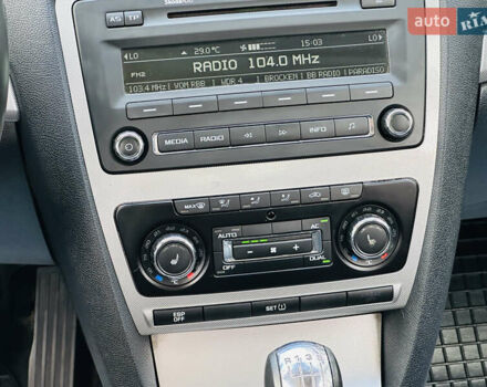 Красный Шкода Октавия, объемом двигателя 1.4 л и пробегом 168 тыс. км за 8400 $, фото 28 на Automoto.ua