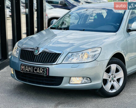 Красный Шкода Октавия, объемом двигателя 1.4 л и пробегом 168 тыс. км за 8400 $, фото 1 на Automoto.ua