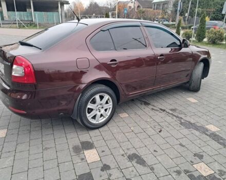 Красный Шкода Октавия, объемом двигателя 1.6 л и пробегом 242 тыс. км за 7300 $, фото 5 на Automoto.ua