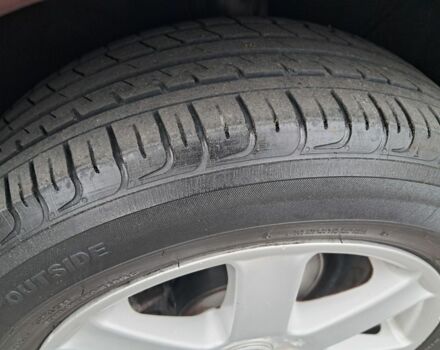 Красный Шкода Октавия, объемом двигателя 1.6 л и пробегом 242 тыс. км за 7300 $, фото 22 на Automoto.ua