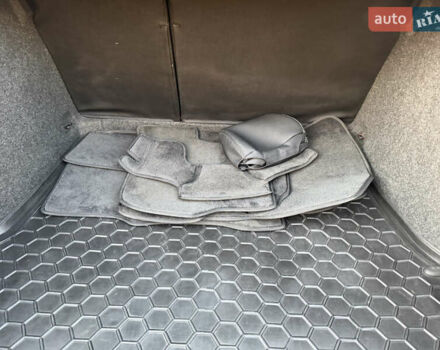 Шкода Октавия 2010 в Киеве на Automoto.ua Красный Шкода Октавия, объемом двигателя 1.8 л и пробегом 143 тыс. км за 7750 $, фото 56 на Automoto.ua