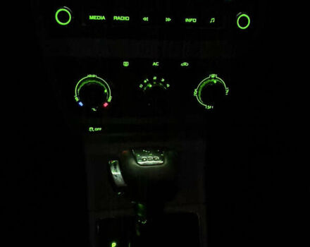 Шкода Октавия 2010 в Киеве на Automoto.ua Красный Шкода Октавия, объемом двигателя 1.8 л и пробегом 143 тыс. км за 7750 $, фото 70 на Automoto.ua