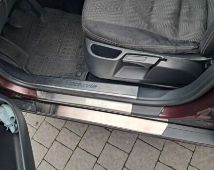 Красный Шкода Октавия, объемом двигателя 1.6 л и пробегом 242 тыс. км за 7300 $, фото 14 на Automoto.ua