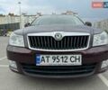 Красный Шкода Октавия, объемом двигателя 1.6 л и пробегом 210 тыс. км за 7200 $, фото 2 на Automoto.ua