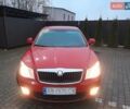 Красный Шкода Октавия, объемом двигателя 1.2 л и пробегом 315 тыс. км за 4999 $, фото 2 на Automoto.ua