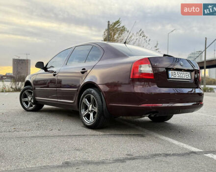 Шкода Октавия 2010 в Киеве на Automoto.ua Красный Шкода Октавия, объемом двигателя 1.8 л и пробегом 143 тыс. км за 7750 $, фото 5 на Automoto.ua