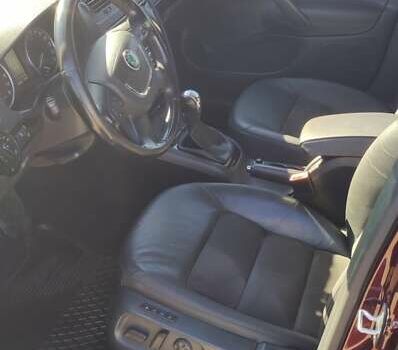 Красный Шкода Октавия, объемом двигателя 1.97 л и пробегом 273 тыс. км за 9500 $, фото 4 на Automoto.ua