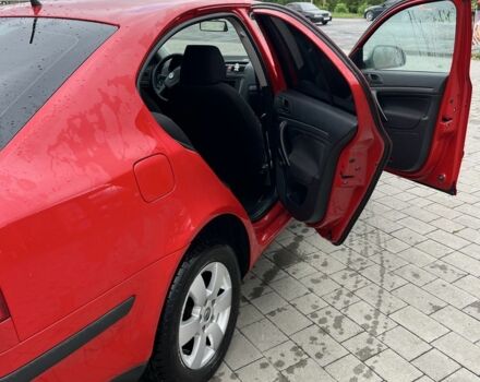 Червоний Шкода Октавія, об'ємом двигуна 1.6 л та пробігом 222 тис. км за 6500 $, фото 3 на Automoto.ua