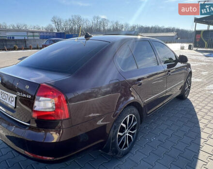 Красный Шкода Октавия, объемом двигателя 1.8 л и пробегом 243 тыс. км за 9500 $, фото 14 на Automoto.ua