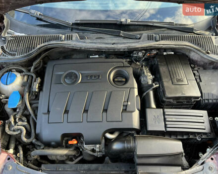 Червоний Шкода Октавія, об'ємом двигуна 1.6 л та пробігом 229 тис. км за 8200 $, фото 13 на Automoto.ua