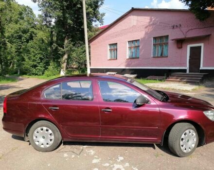 Червоний Шкода Октавія, об'ємом двигуна 1.2 л та пробігом 350 тис. км за 5000 $, фото 5 на Automoto.ua