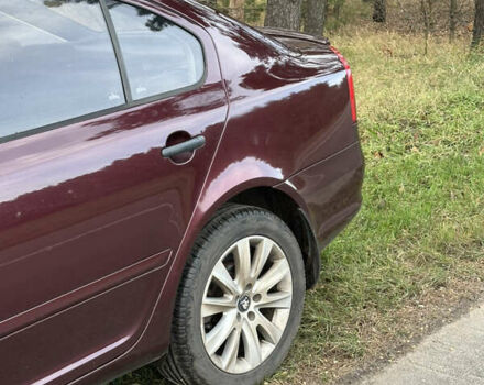 Красный Шкода Октавия, объемом двигателя 1.2 л и пробегом 360 тыс. км за 5499 $, фото 14 на Automoto.ua