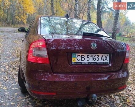 Красный Шкода Октавия, объемом двигателя 1.6 л и пробегом 156 тыс. км за 9500 $, фото 5 на Automoto.ua