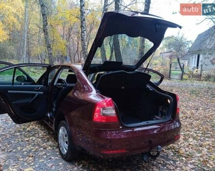 Красный Шкода Октавия, объемом двигателя 1.6 л и пробегом 156 тыс. км за 9500 $, фото 19 на Automoto.ua