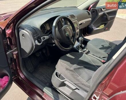 Красный Шкода Октавия, объемом двигателя 1.6 л и пробегом 237 тыс. км за 8500 $, фото 8 на Automoto.ua