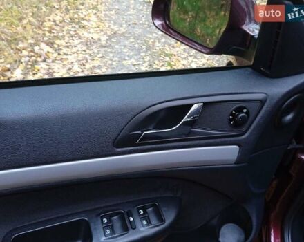 Красный Шкода Октавия, объемом двигателя 1.6 л и пробегом 156 тыс. км за 9500 $, фото 29 на Automoto.ua