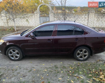 Червоний Шкода Октавія, об'ємом двигуна 1.8 л та пробігом 248 тис. км за 8200 $, фото 2 на Automoto.ua