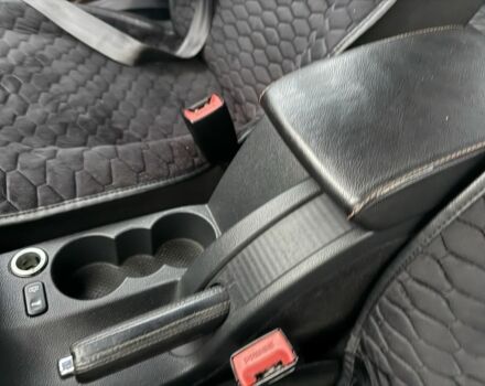 Красный Шкода Октавия, объемом двигателя 1.8 л и пробегом 173 тыс. км за 2500 $, фото 17 на Automoto.ua