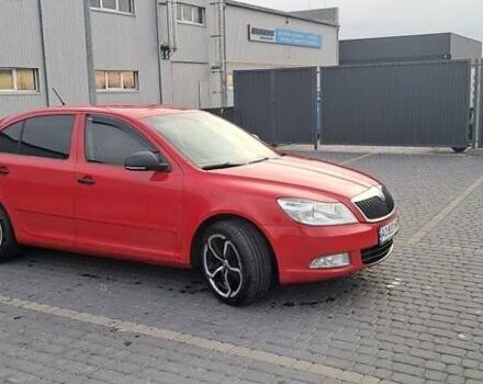 Червоний Шкода Октавія, об'ємом двигуна 1.2 л та пробігом 245 тис. км за 6000 $, фото 9 на Automoto.ua