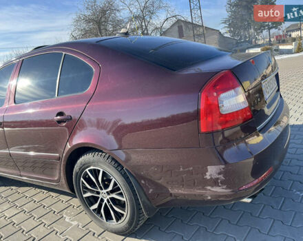 Красный Шкода Октавия, объемом двигателя 1.8 л и пробегом 243 тыс. км за 9500 $, фото 18 на Automoto.ua
