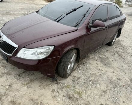 Красный Шкода Октавия, объемом двигателя 1.8 л и пробегом 173 тыс. км за 2500 $, фото 3 на Automoto.ua