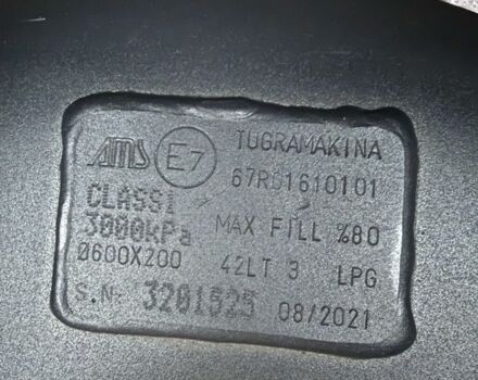 Красный Шкода Октавия, объемом двигателя 1.8 л и пробегом 173 тыс. км за 2500 $, фото 4 на Automoto.ua