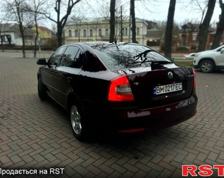 Червоний Шкода Октавія, об'ємом двигуна 1.8 л та пробігом 210 тис. км за 7900 $, фото 4 на Automoto.ua