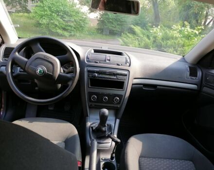 Червоний Шкода Октавія, об'ємом двигуна 1.2 л та пробігом 350 тис. км за 5000 $, фото 16 на Automoto.ua