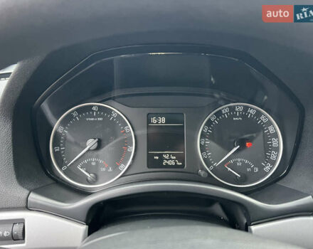 Червоний Шкода Октавія, об'ємом двигуна 1.8 л та пробігом 24 тис. км за 10299 $, фото 24 на Automoto.ua