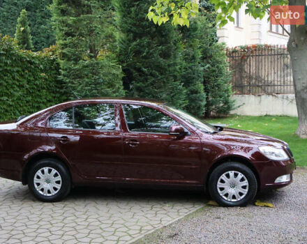 Красный Шкода Октавия, объемом двигателя 1.8 л и пробегом 40 тыс. км за 9600 $, фото 7 на Automoto.ua