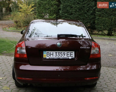 Красный Шкода Октавия, объемом двигателя 1.8 л и пробегом 40 тыс. км за 9600 $, фото 10 на Automoto.ua