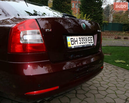 Красный Шкода Октавия, объемом двигателя 1.8 л и пробегом 40 тыс. км за 9600 $, фото 46 на Automoto.ua