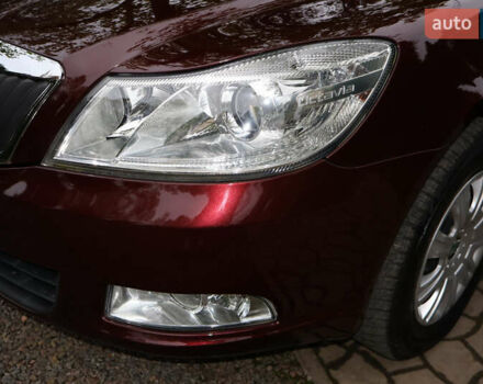 Красный Шкода Октавия, объемом двигателя 1.8 л и пробегом 40 тыс. км за 9600 $, фото 22 на Automoto.ua