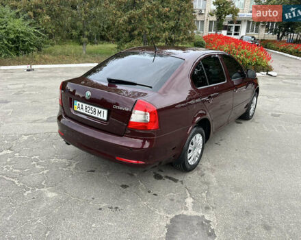 Красный Шкода Октавия, объемом двигателя 1.8 л и пробегом 24 тыс. км за 10499 $, фото 4 на Automoto.ua