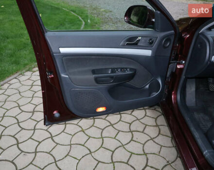 Красный Шкода Октавия, объемом двигателя 1.8 л и пробегом 40 тыс. км за 9600 $, фото 32 на Automoto.ua