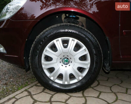 Красный Шкода Октавия, объемом двигателя 1.8 л и пробегом 40 тыс. км за 9600 $, фото 43 на Automoto.ua